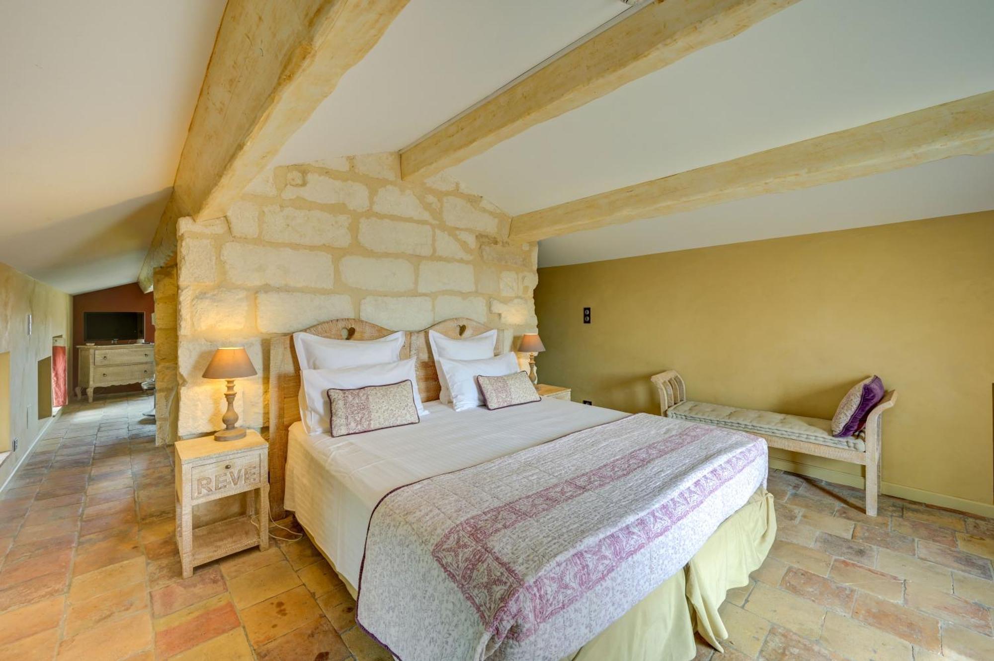 La Belle Vie Hotel Saint-Hilaire-dʼOzilhan Esterno foto
