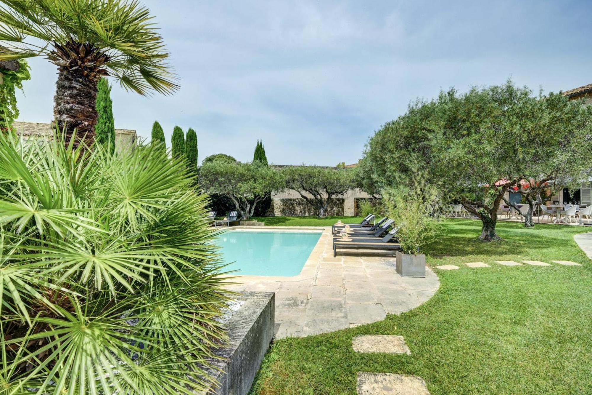 La Belle Vie Hotel Saint-Hilaire-dʼOzilhan Esterno foto